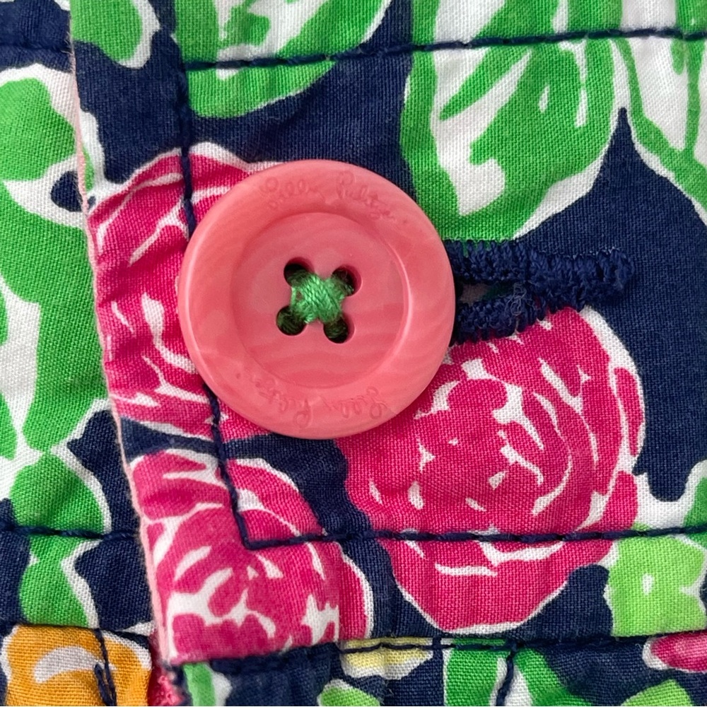 Lilly Pulitzer Shorts Size 0 Floral Print - Picture 3 of 11